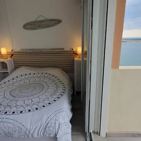 Avec Balcon, Vue Mer, Piscine, Parking Apartment *
